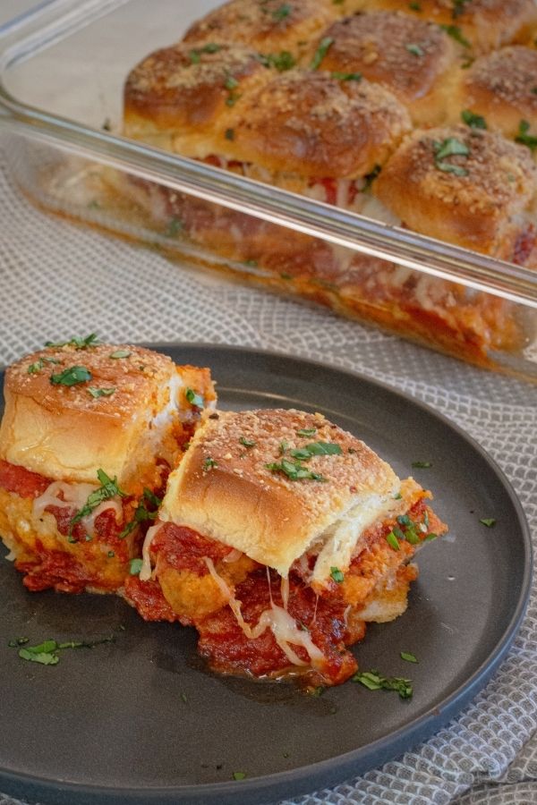 Chicken Parmesan Sliders Chicken Parmesan Sliders