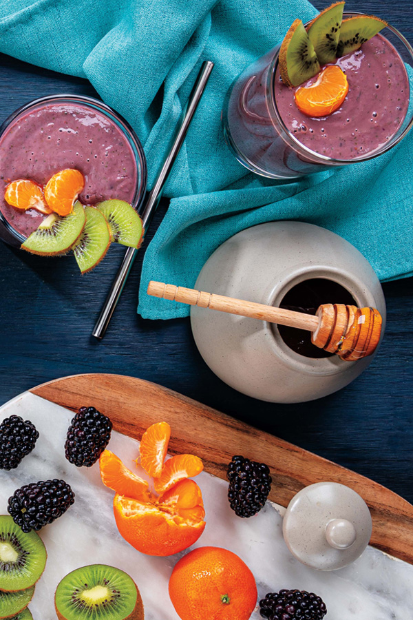 Kiwi, Clementine & Blackberry Salad