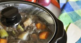 Slow Cookers Can Make Mealtime Easy