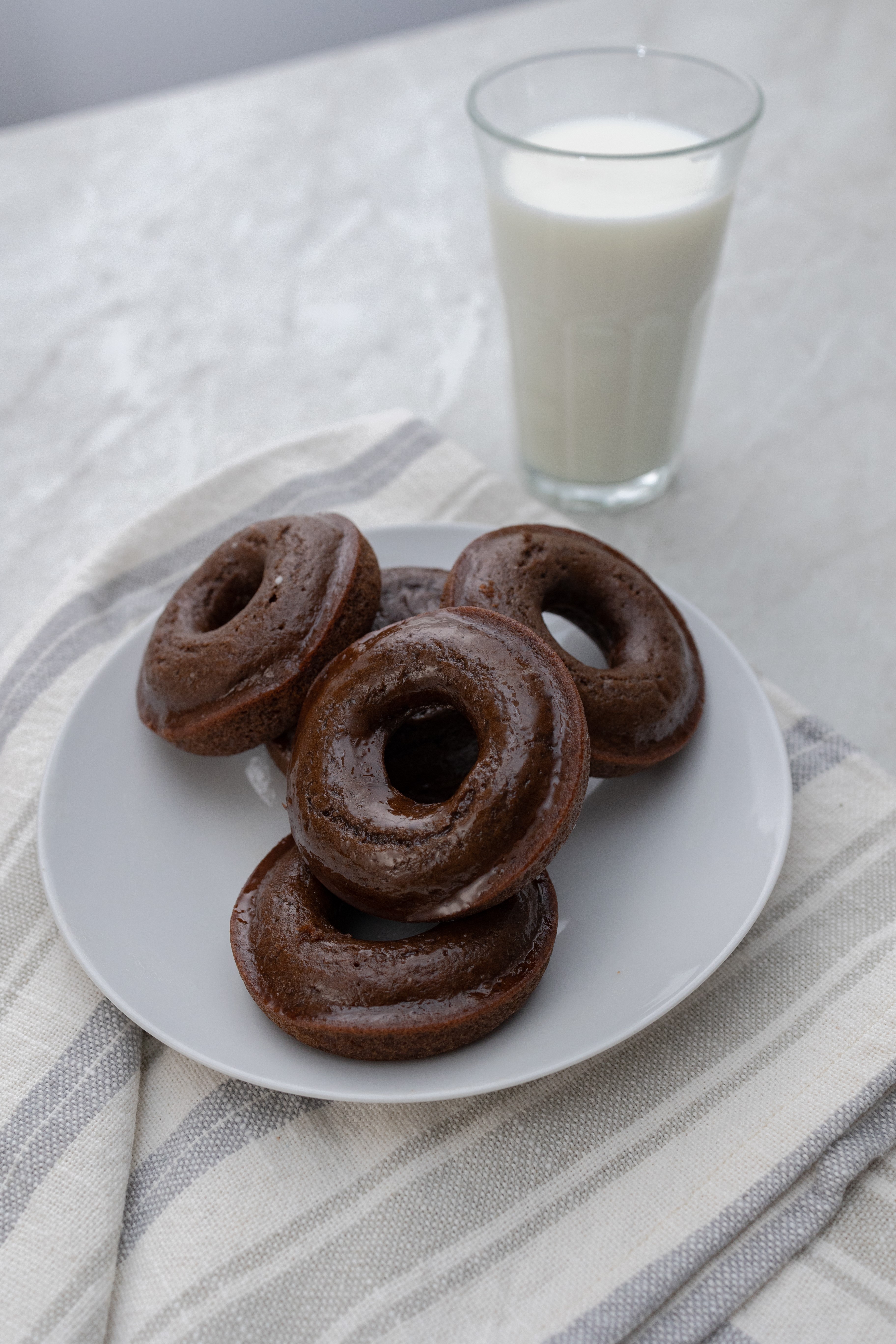 Chocolate Glazed Doughnuts Chocolate Glazed Doughnuts